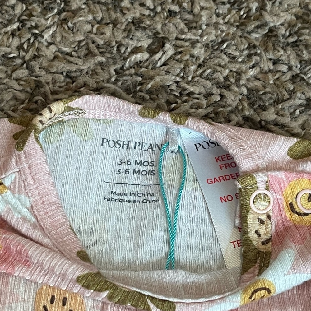 NWOT Posh Peanut Smiling Daisy’s Onesie Dress - Picture 5 of 5